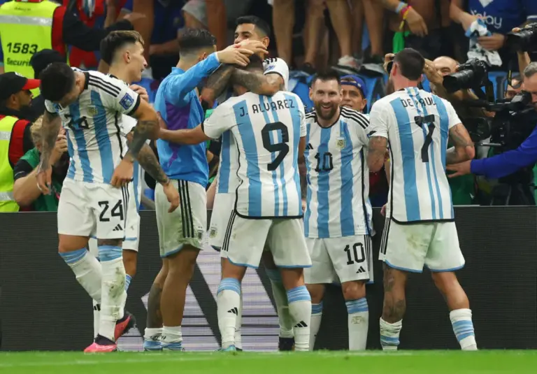 argentina national football team vs ecuador national football team timeline
