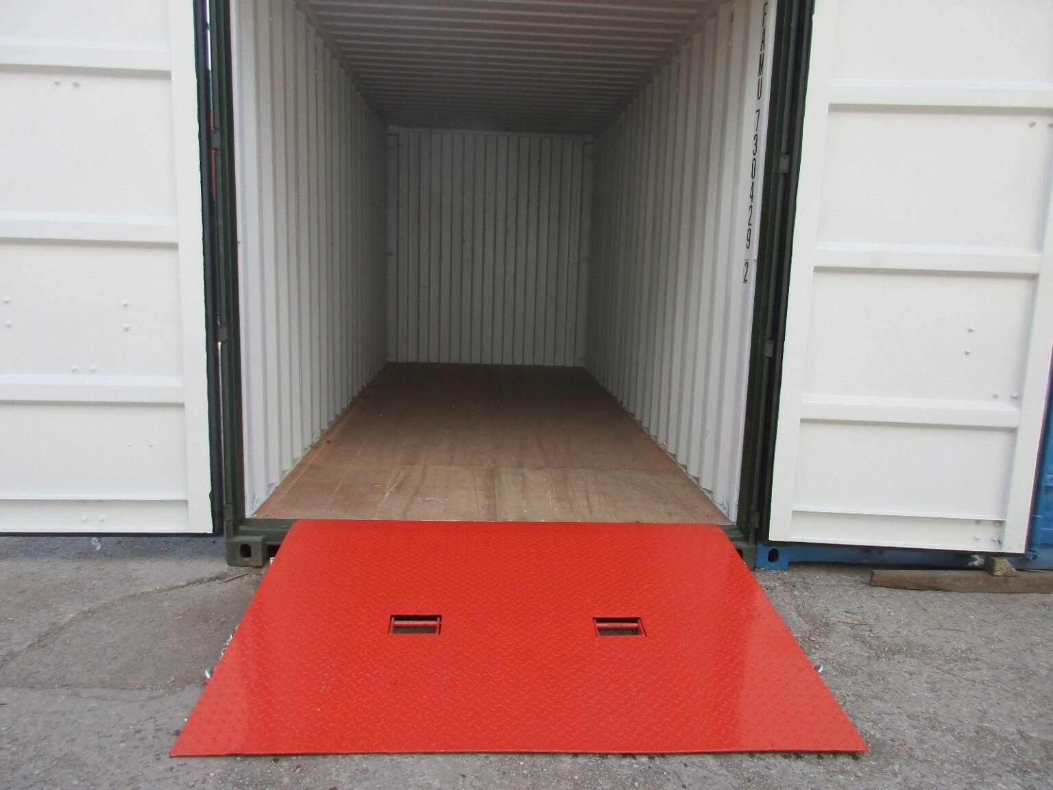 Choosing a High-Quality Container Ramp Built to Handle Heavy Loads ...