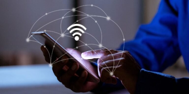 wifi q1koziol ieeespectrum Landscape of Wireless Communication