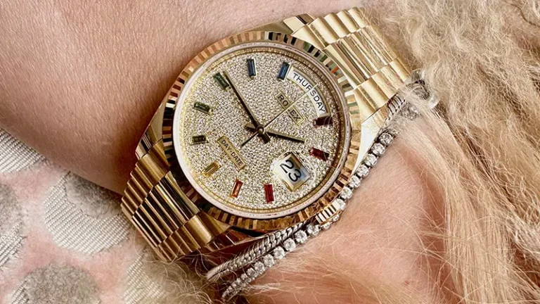 Timeless Elegance: Exploring the Allure of Gold Watches